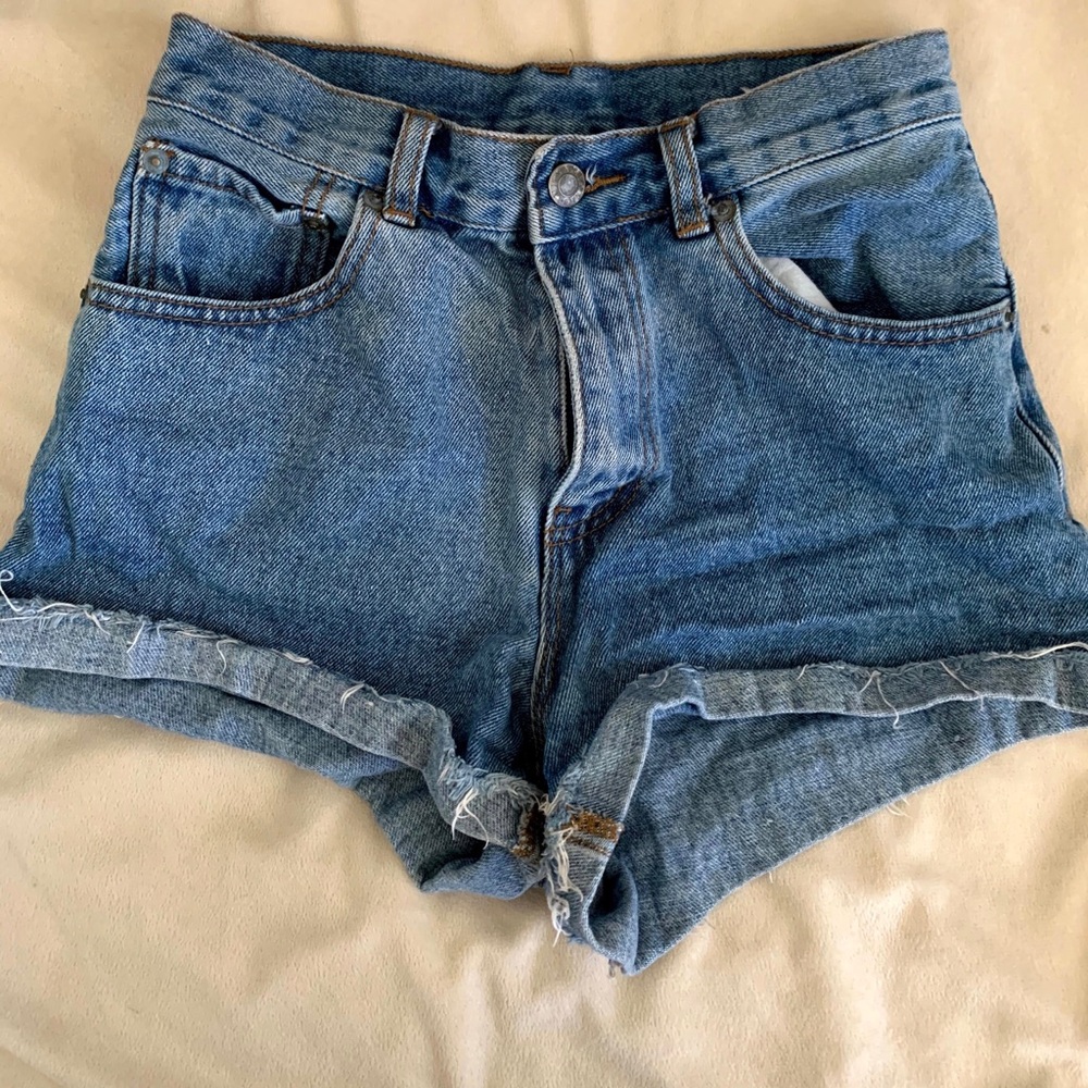 BRANDY MELVILLE denim shorts